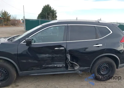 2017 Nissan Rogue S z USA, uszkodzony, nr VIN KNMAT2MV1HP571836